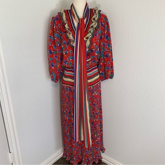 Vintage Assorti Floral Blue Red Wrap Front Unique Waist Pleated Maxi Dress SZ M - Picture 2 of 14